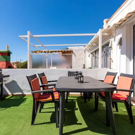 Apartmán Benyamina Playa *